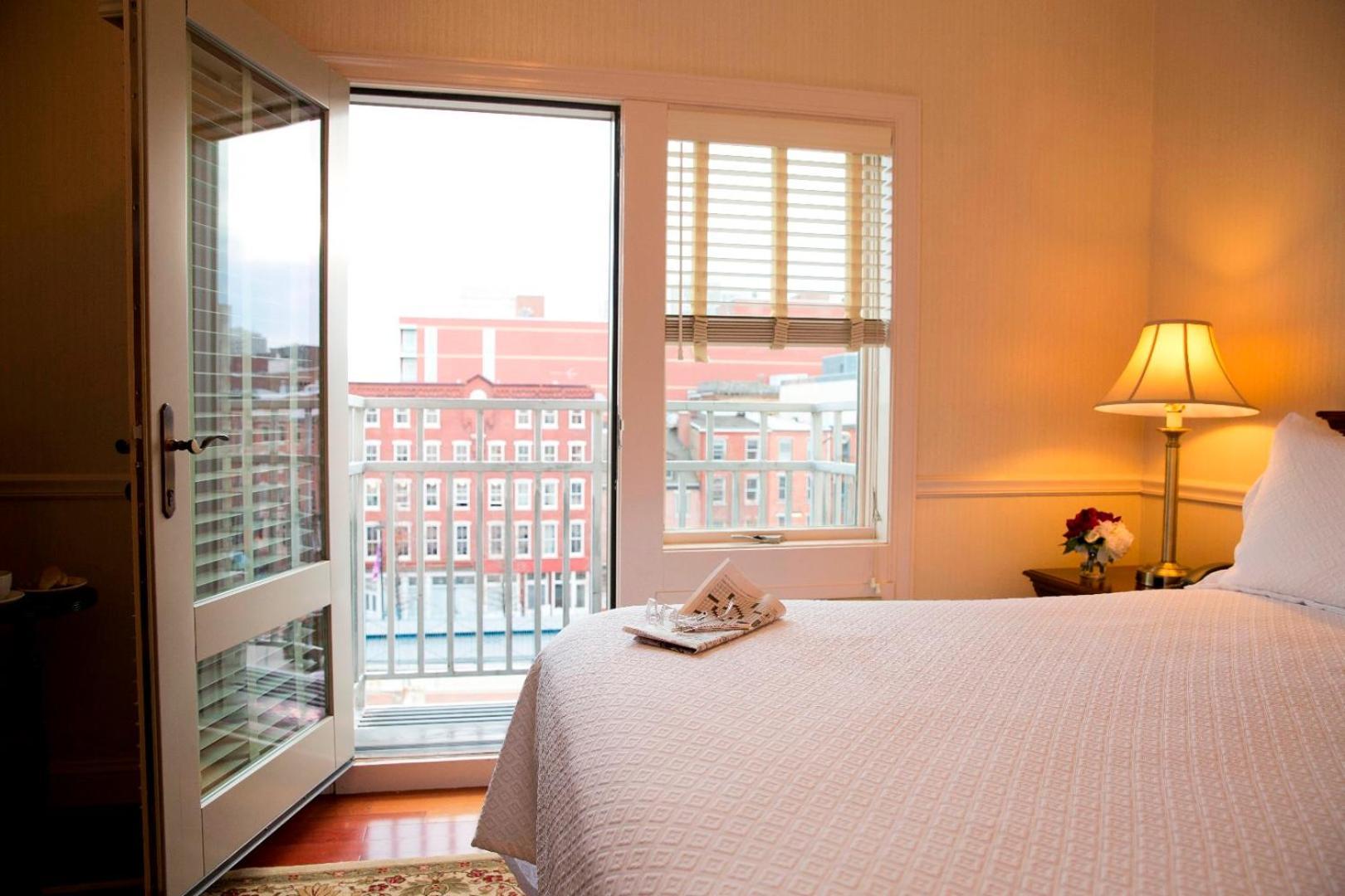 Penn's View 3*