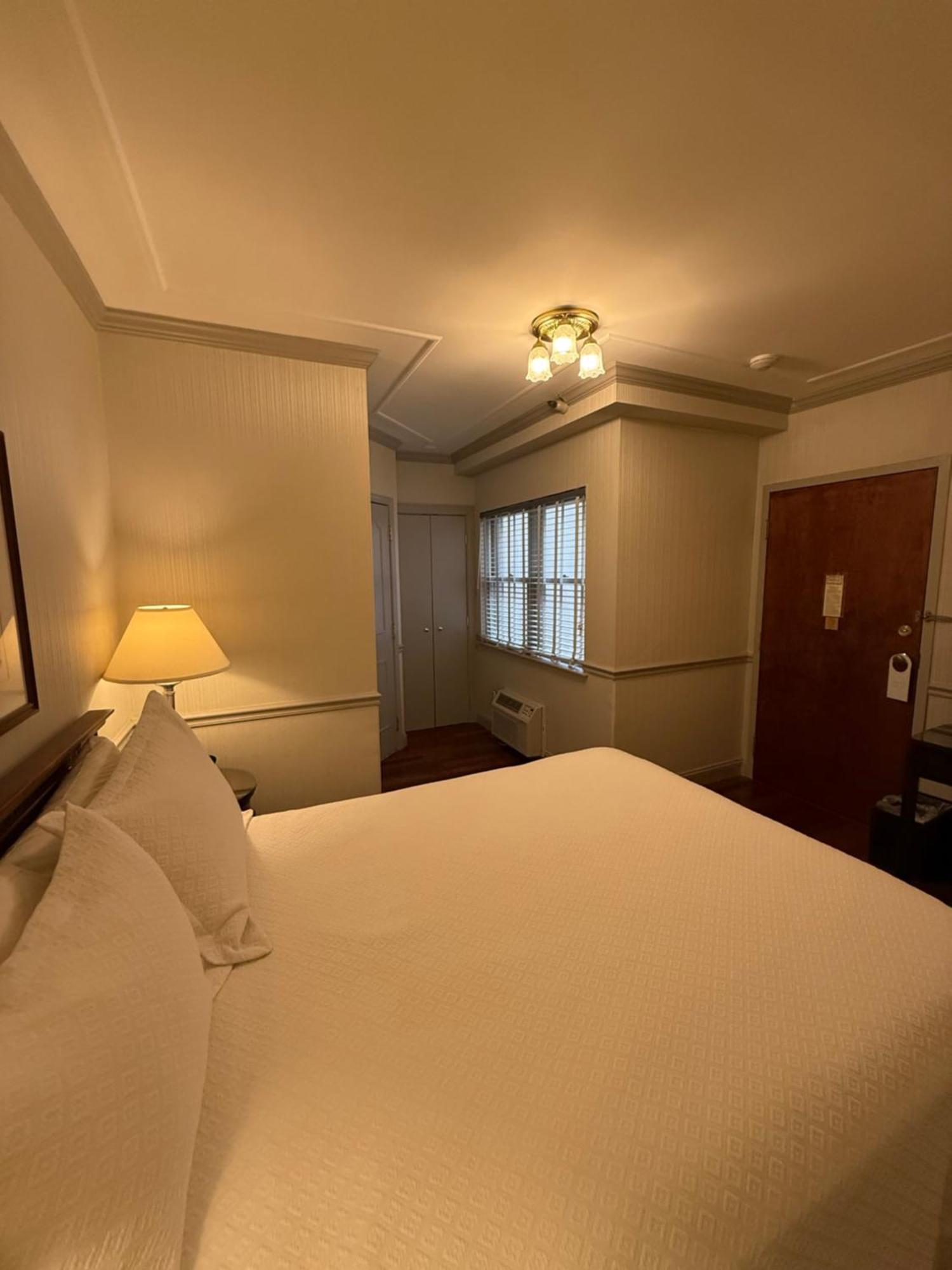 Hotel Penn's View 3*